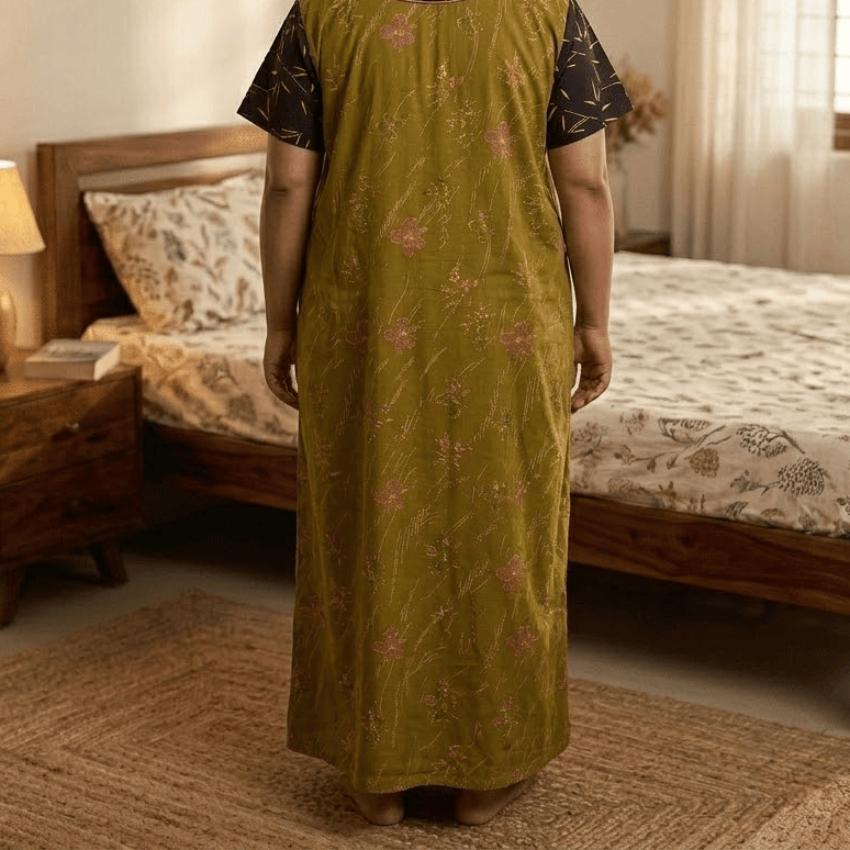 Muddy Brown Floral Pattern Big Size Nighty Onezeros.in