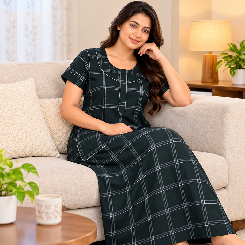 Veni’s dark green checked cotton nighty for women
