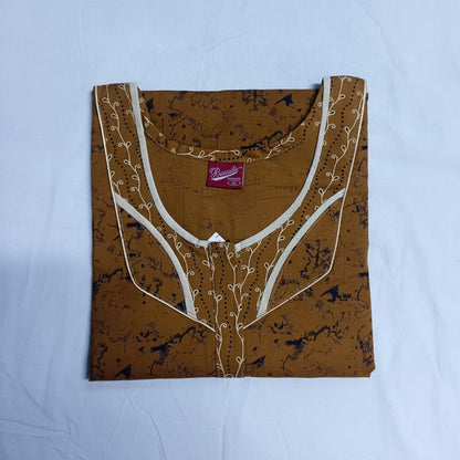 Brown Quilt Intricate Pattern Nighty for Women XL Onezeros.in