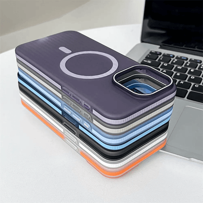 Striped Corrugated Board Pattern Back Cover for iPhone 16 Pro