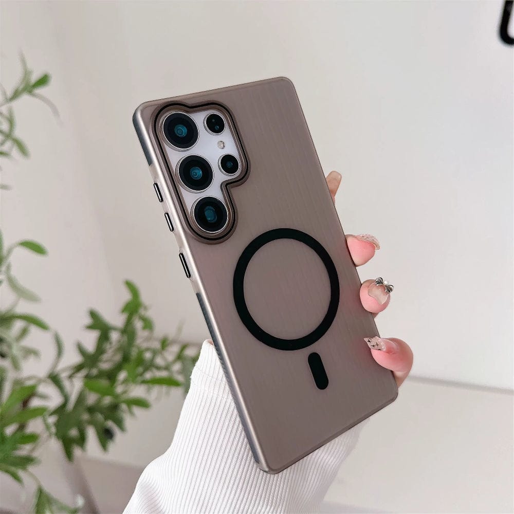 Striped Corrugated Board Pattern Back Cover for Samsung Galaxy S25 Ultra Phone Case Black Onezeros.in