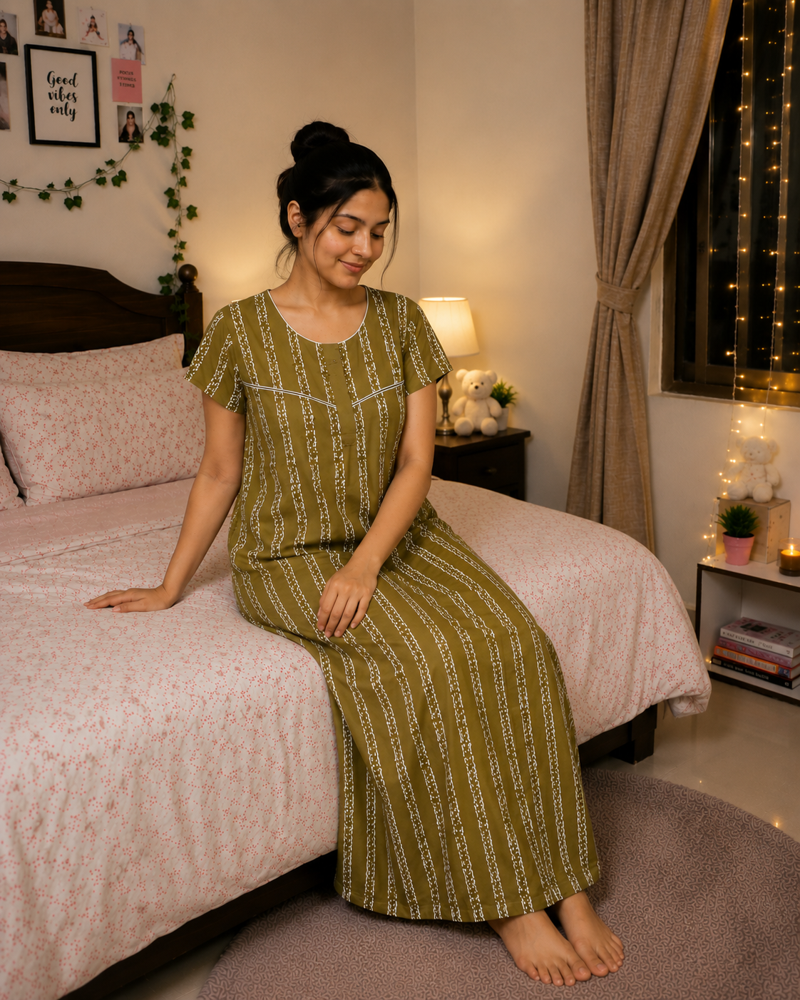 Sugarloaf Brown Stripe Dreamscape Nighty for Women 2XL Onezeros.in